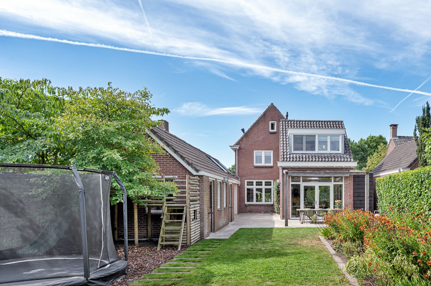 Photo 4 of Bunderstraat 43