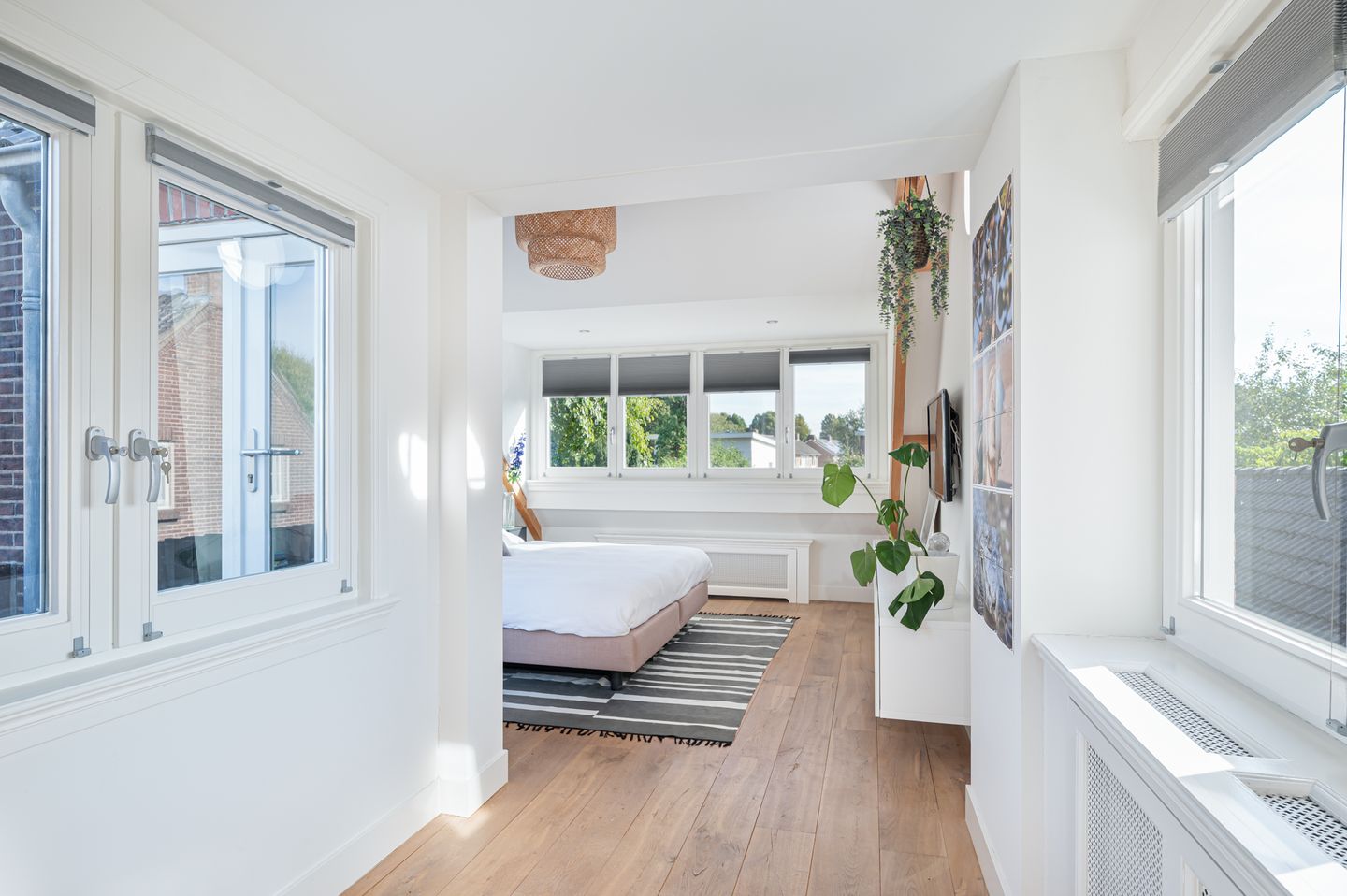 Photo 25 of Bunderstraat 43