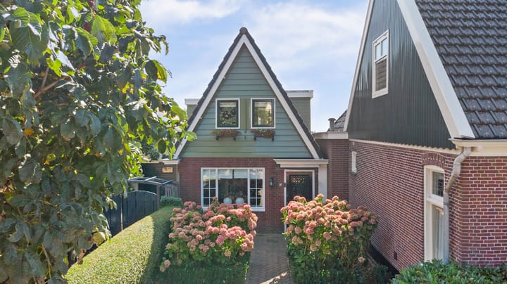 Foto 1 van Dorpsstraat 32