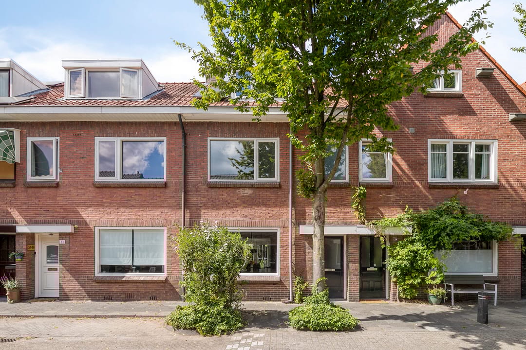 Photo 1 of Goudsbloemstraat 30
