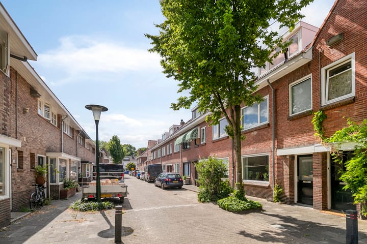 Photo 5 of Goudsbloemstraat 30