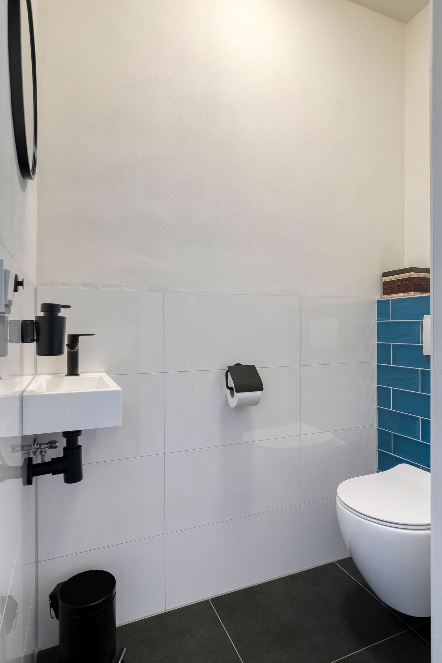 Photo 20 of Goudsbloemstraat 30