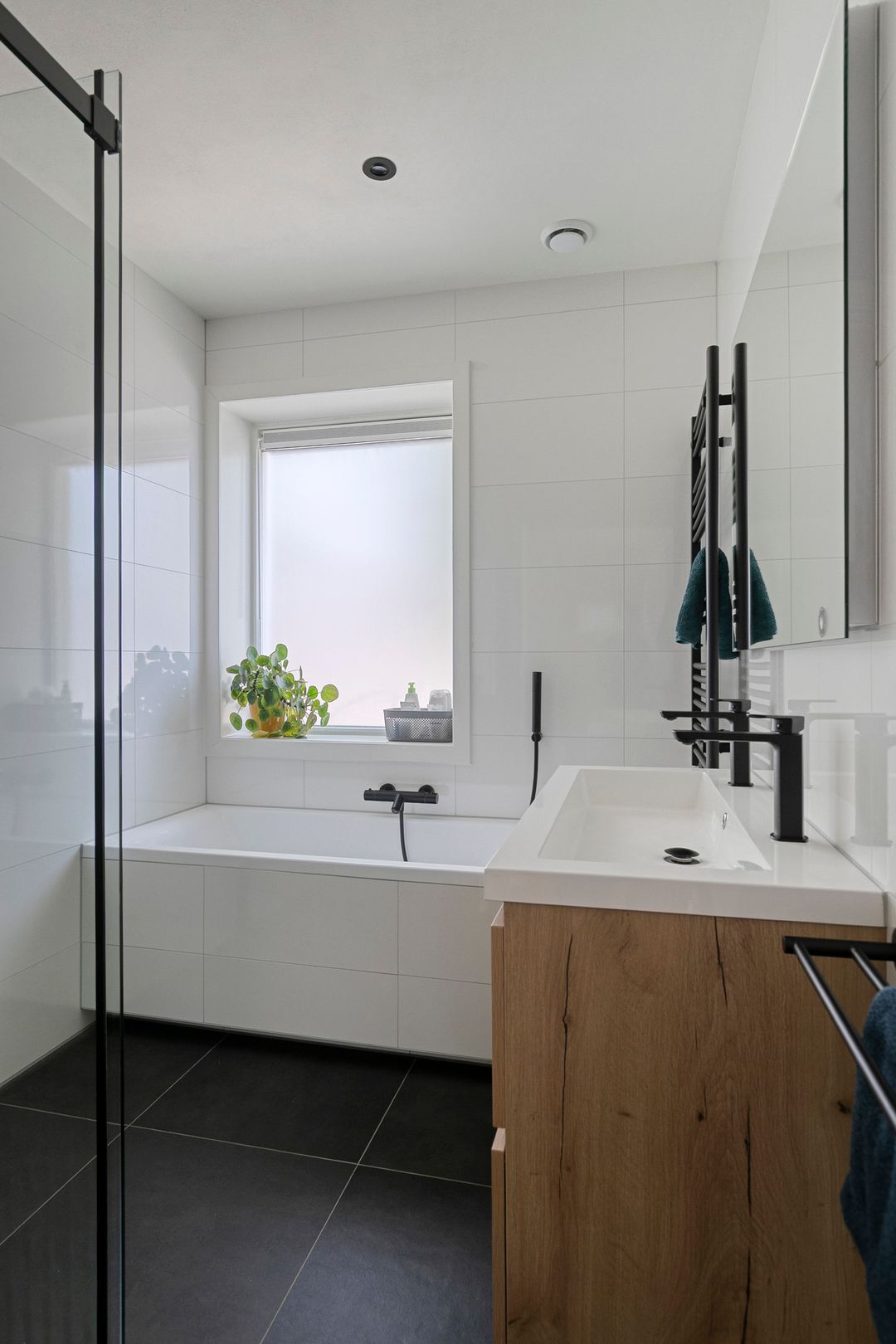 Photo 23 of Goudsbloemstraat 30