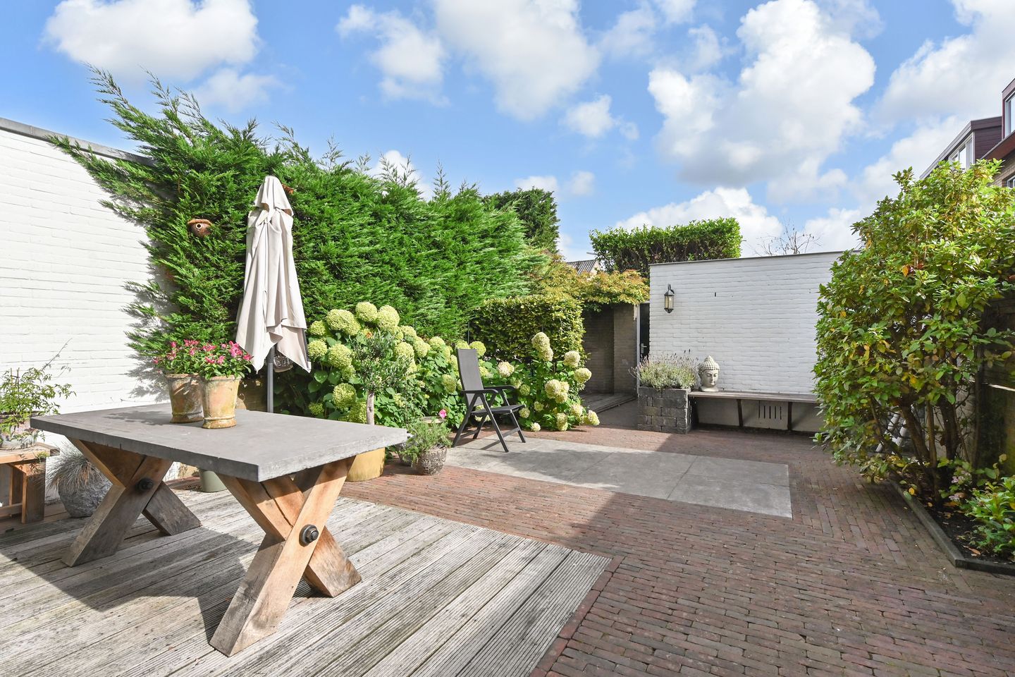 Foto 5 van Weigeliahof 15