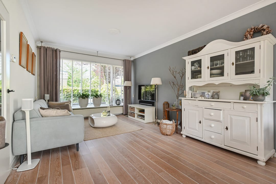 Foto 13 van Weigeliahof 15