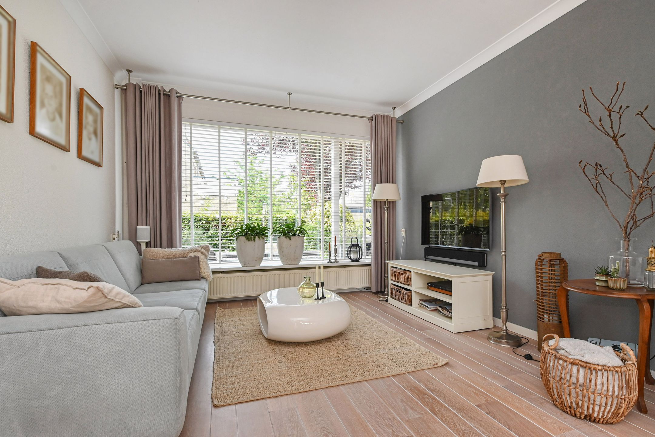 Foto 15 van Weigeliahof 15