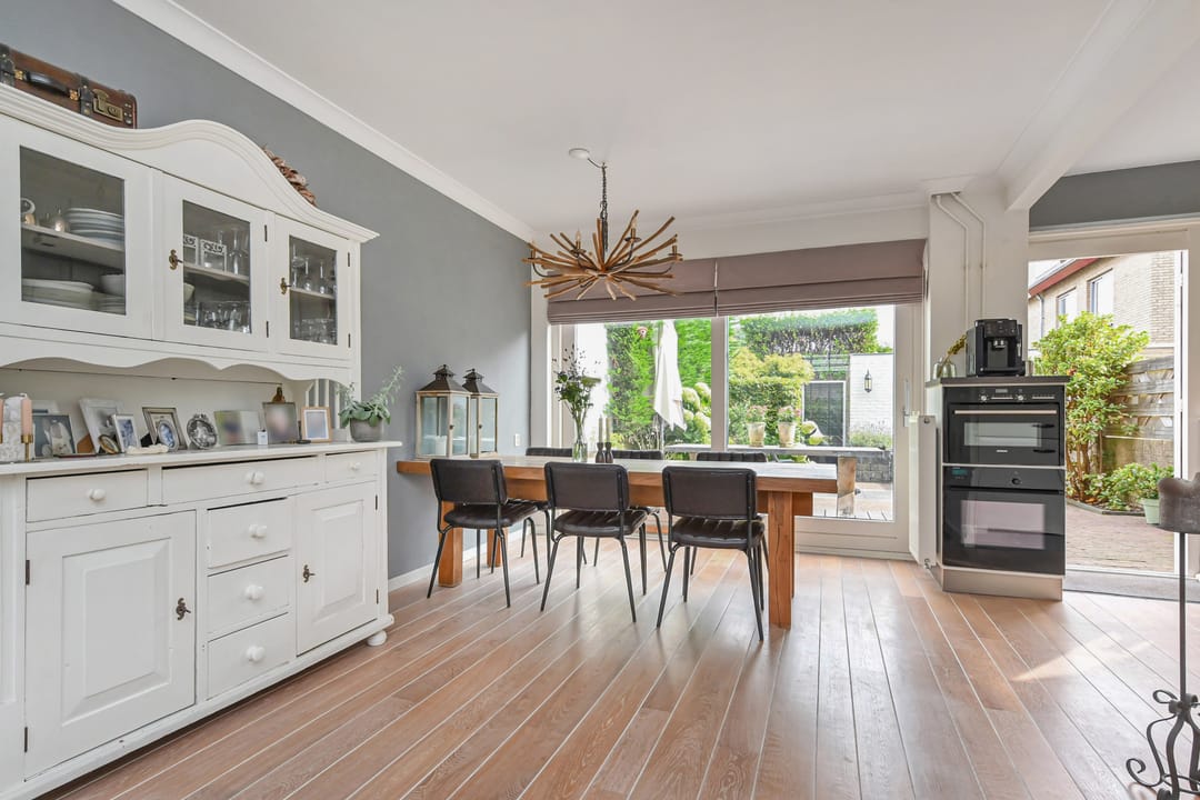 Foto 17 van Weigeliahof 15