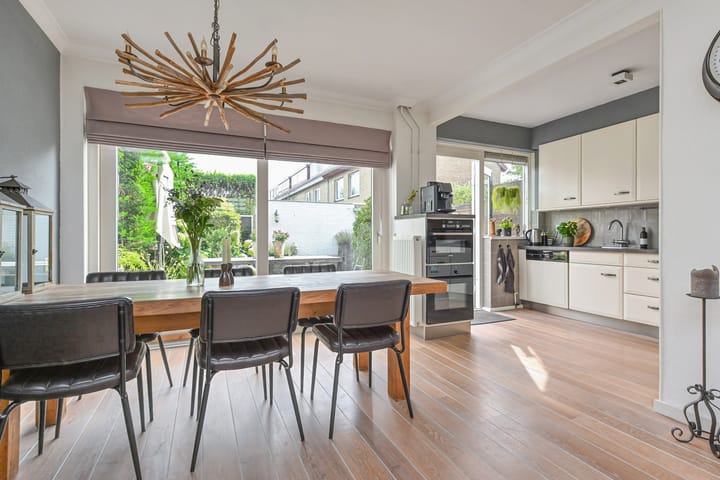 Foto 18 van Weigeliahof 15