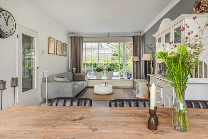 Foto 19 van Weigeliahof 15