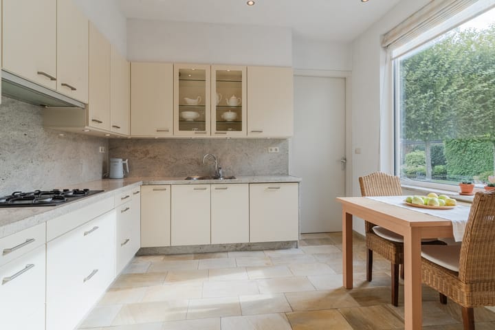 Foto 12 van Herman de Manhof 1