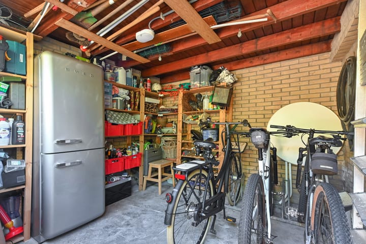 Foto 42 van Weigeliahof 15