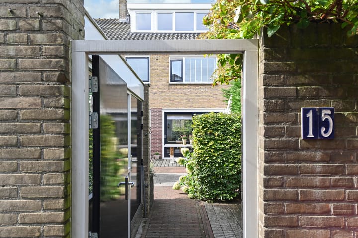 Foto 43 van Weigeliahof 15