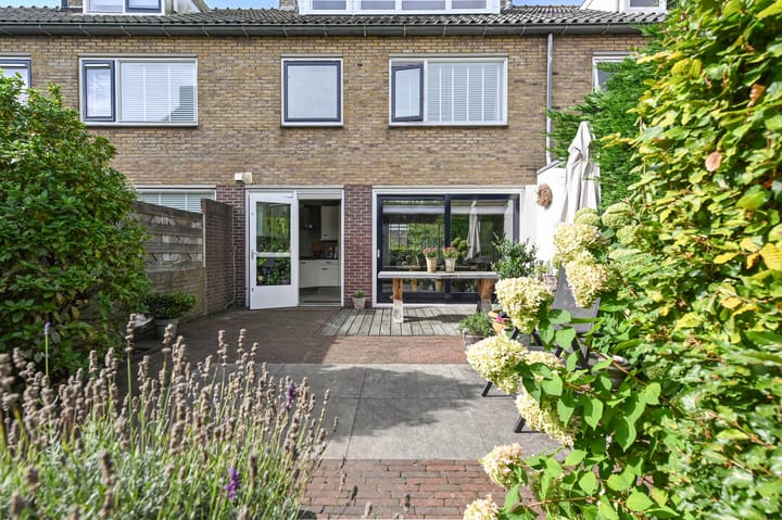 Foto 46 van Weigeliahof 15