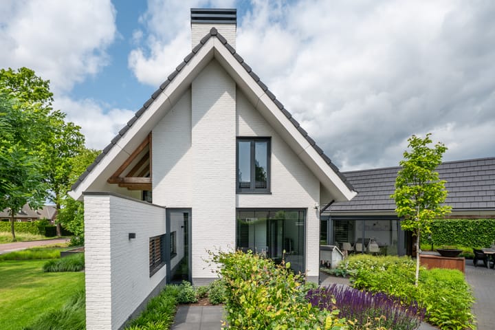 Foto 34 van Burgemeester Termeerstraat 14