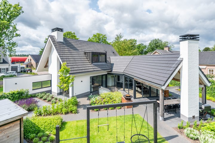 Foto 57 van Burgemeester Termeerstraat 14