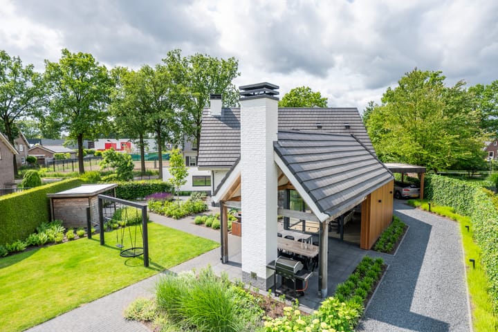 Foto 58 van Burgemeester Termeerstraat 14