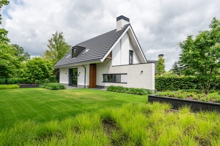 Foto 61 van Burgemeester Termeerstraat 14