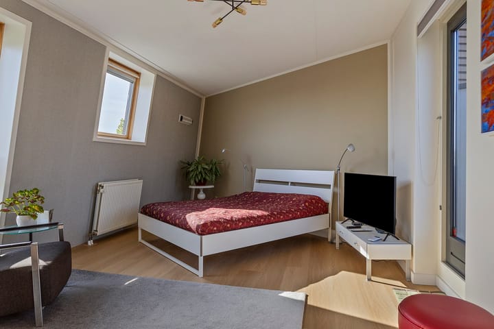 Photo 32 of Gazellenburg 84