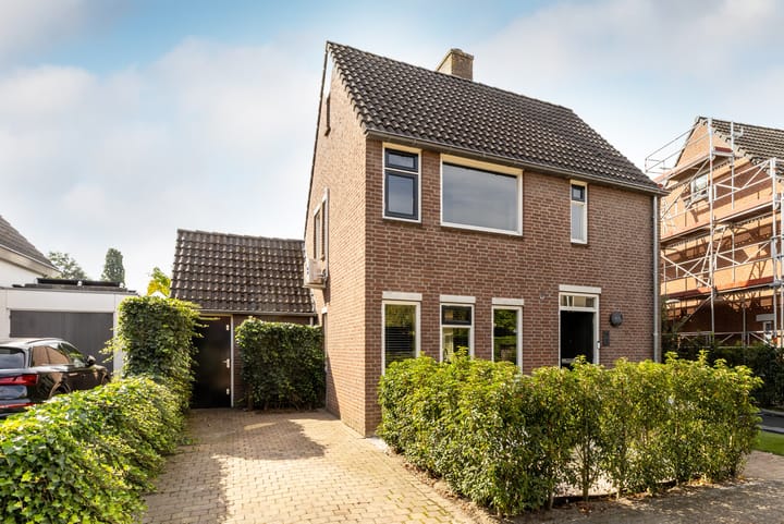 Foto 52 van 't Heike 1-A