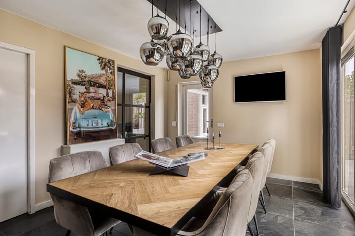 Photo 4 of Eimeren 8