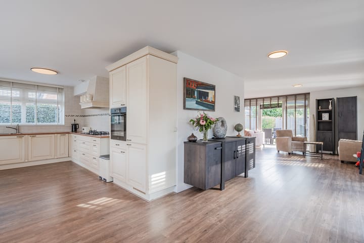 Foto 10 van Stratosfeer 4