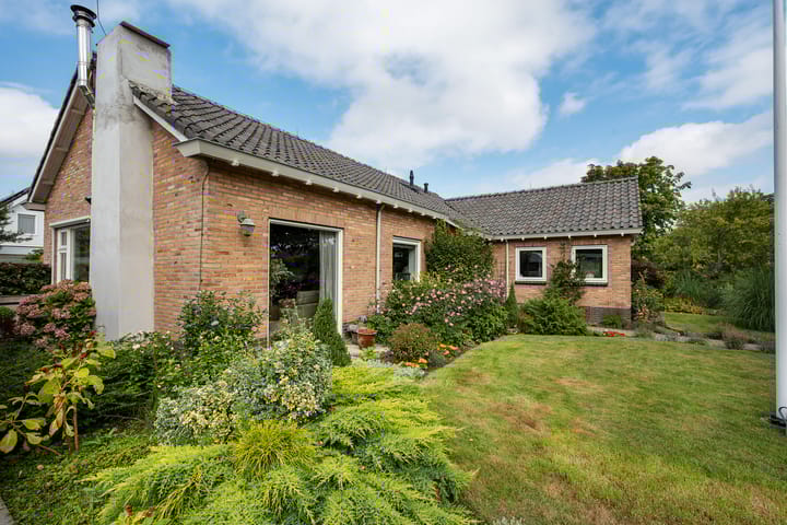 Foto 38 van Rients Westrastrjitte 10