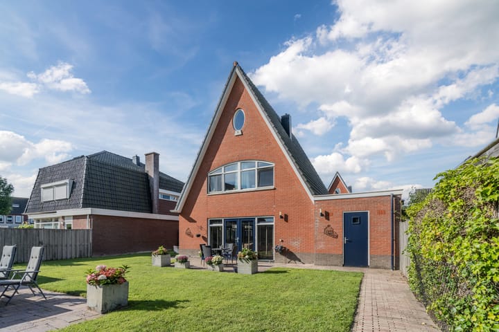 Foto 2 van Stratosfeer 4