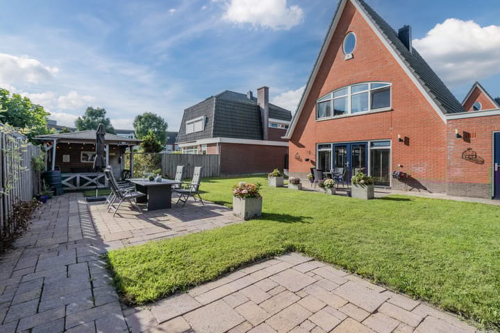 Foto 30 van Stratosfeer 4