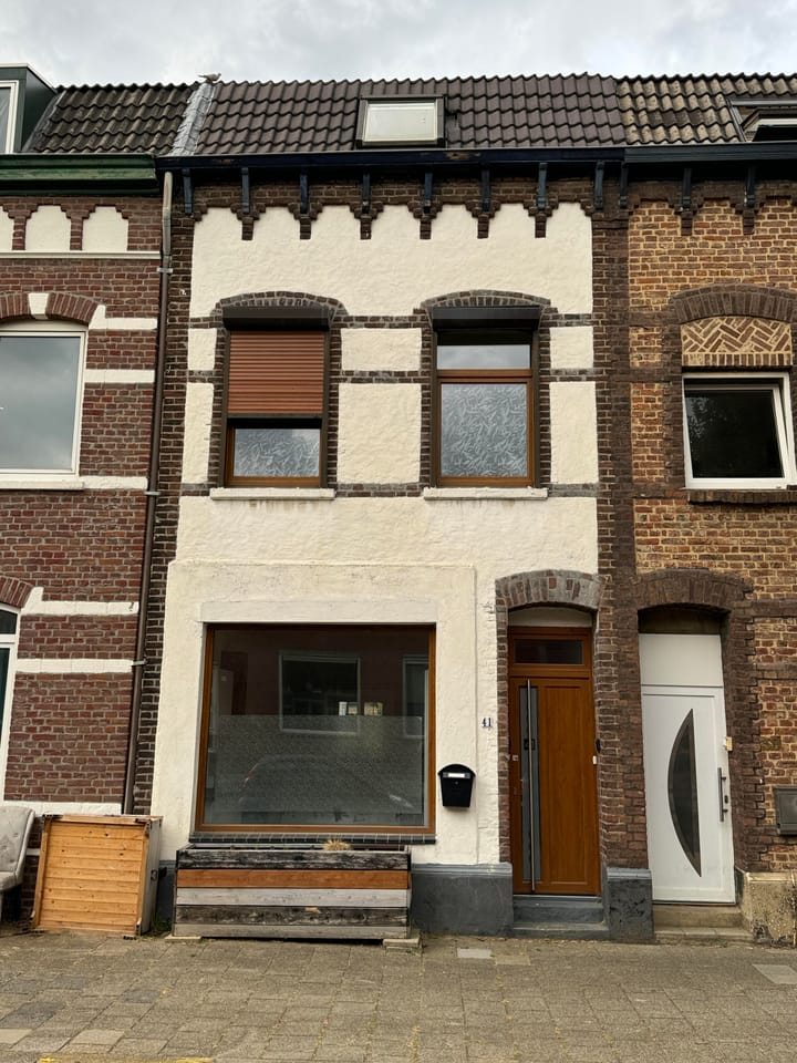 Photo 2 of Limbrichterweg 41