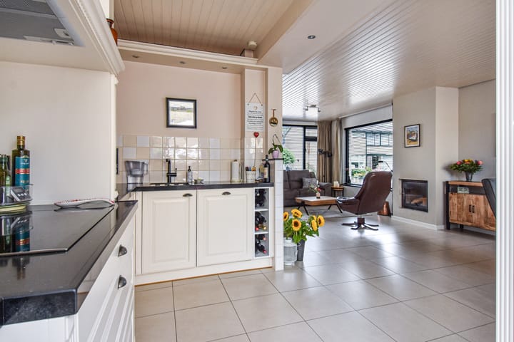 Foto 22 van Nachtegaallaan 8