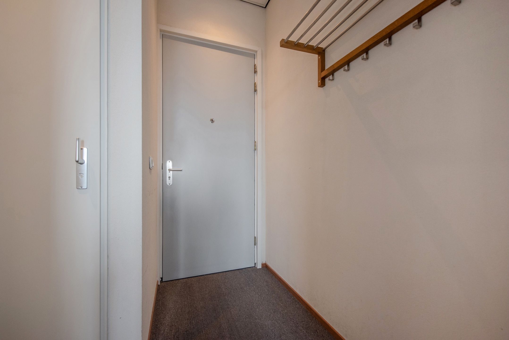 Foto 24 van Hazerswoudestraat 330