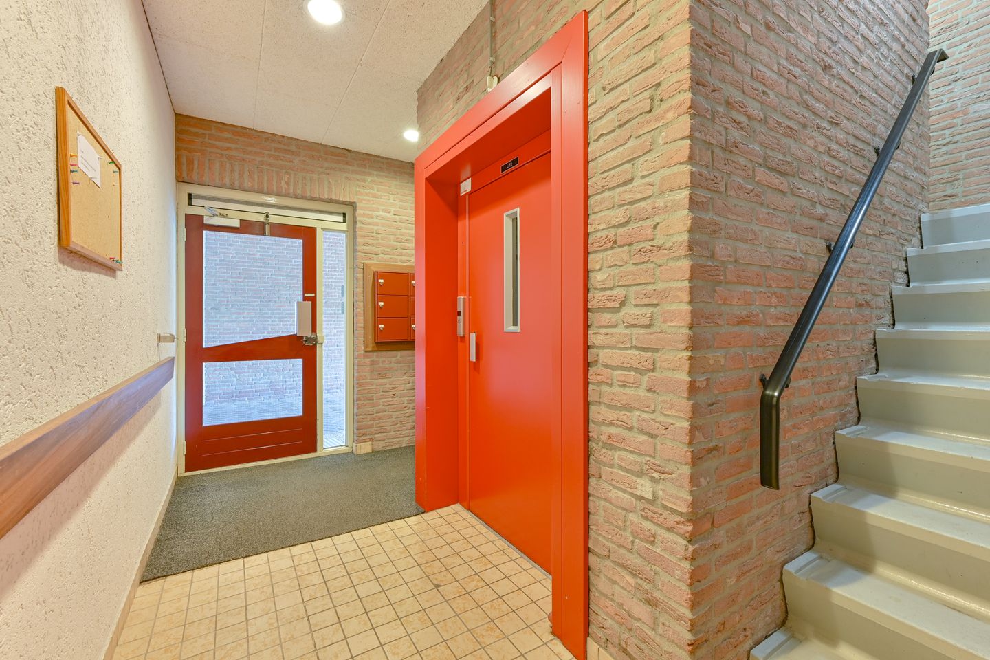 Photo 25 of Brinkstraat 41