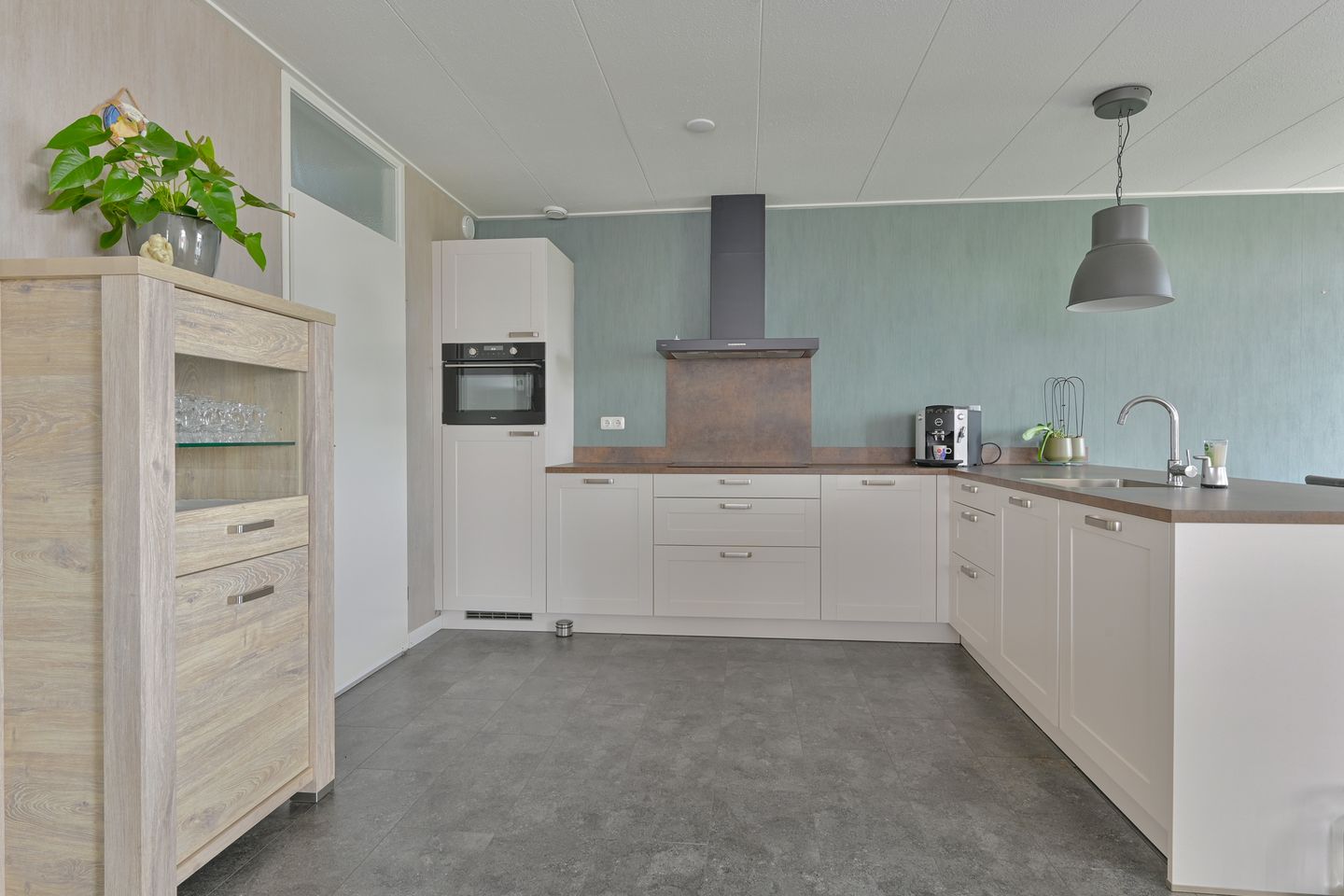 Photo 40 of Brinkstraat 41