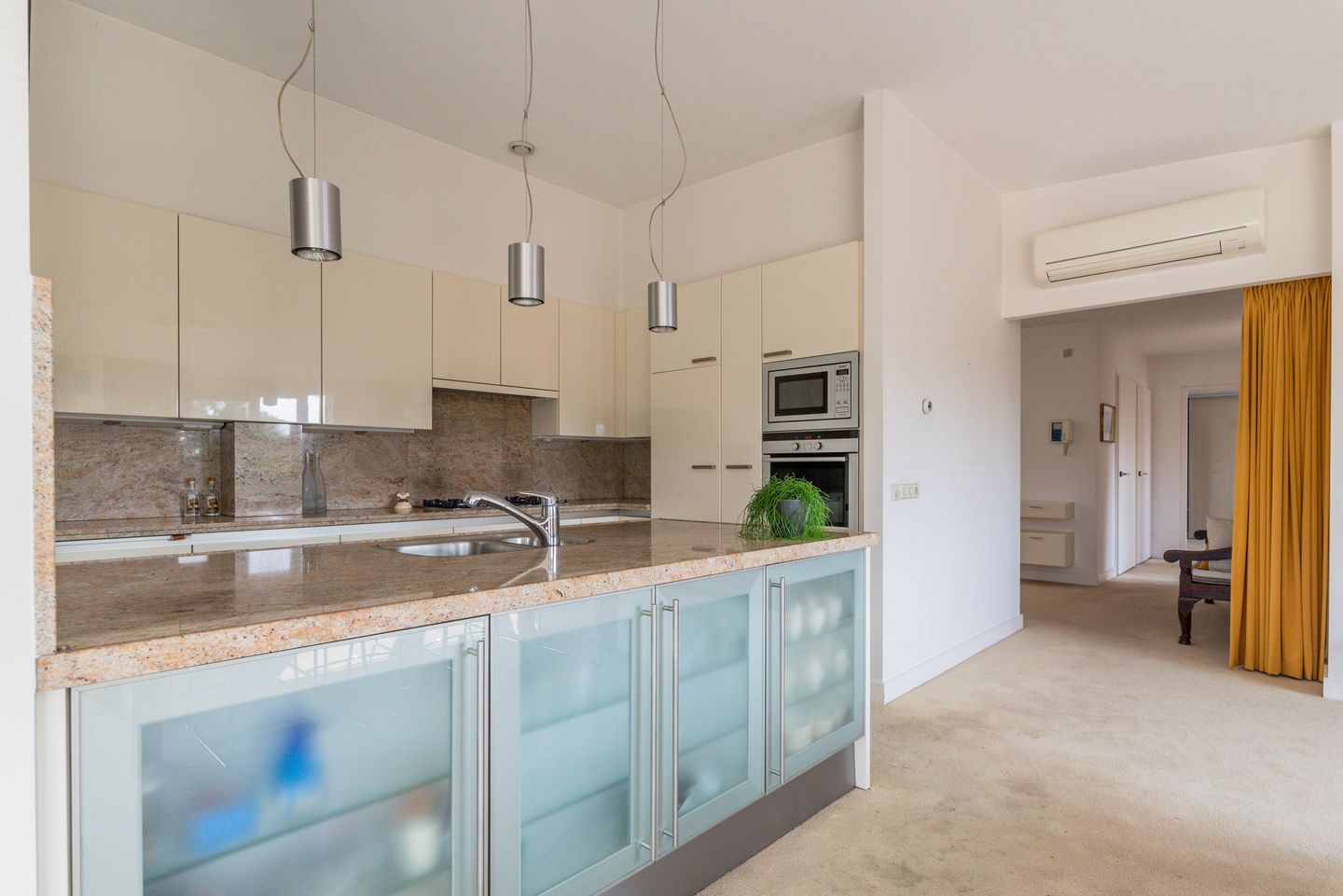 Foto 10 van Leeuwenburgh 49