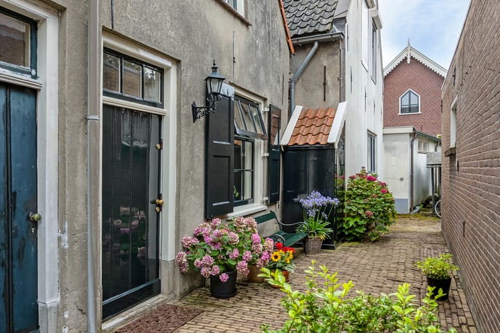 Foto 2 van Dorpsstraat 12