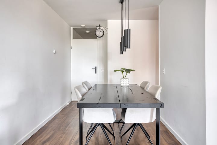 Foto 9 van Strevelsweg 667