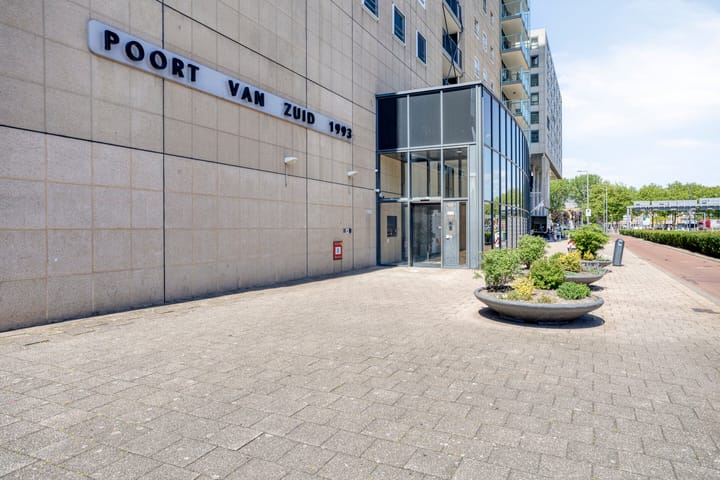 Foto 29 van Strevelsweg 667