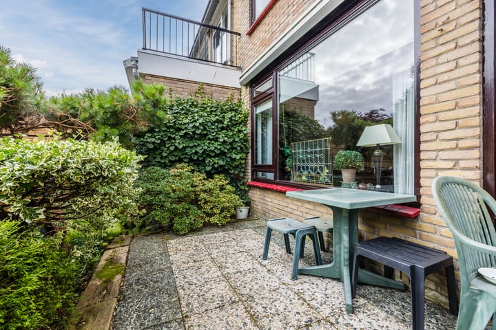 Photo 23 of Jan van Galenlaan 32