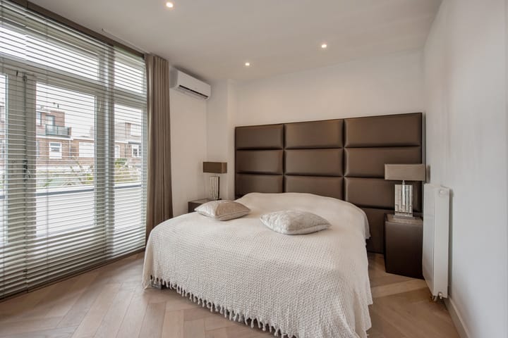 Foto 19 van Gevers Deynootweg 42