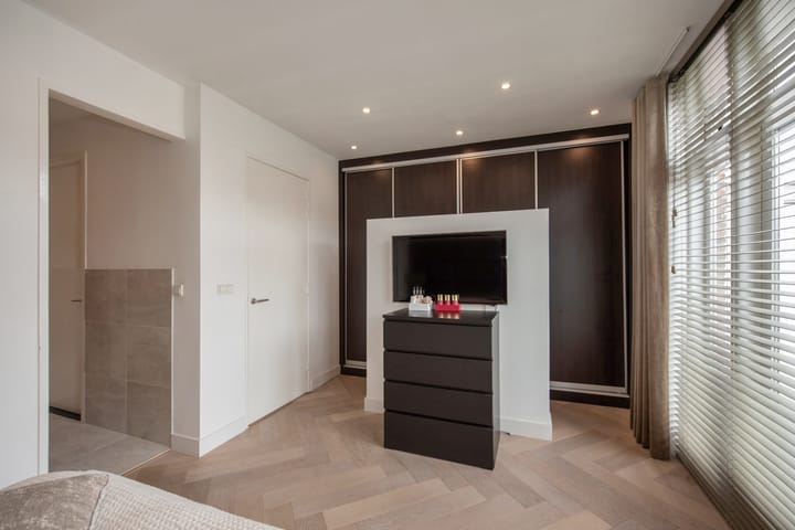 Foto 22 van Gevers Deynootweg 42