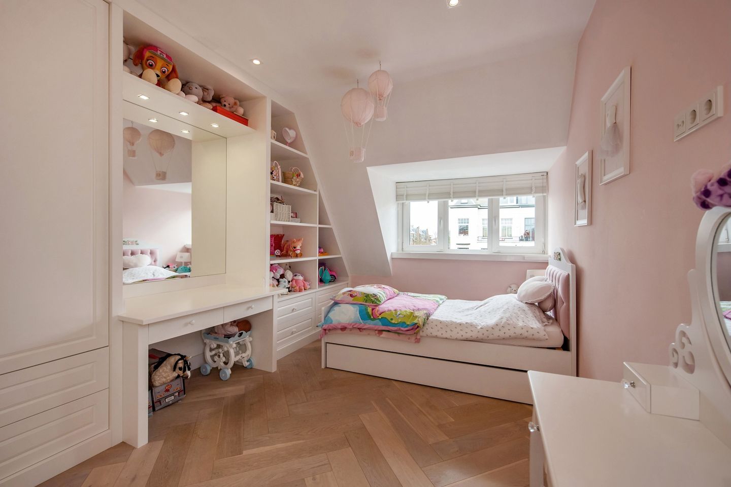 Foto 25 van Gevers Deynootweg 42