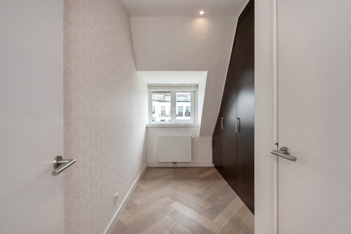 Foto 27 van Gevers Deynootweg 42