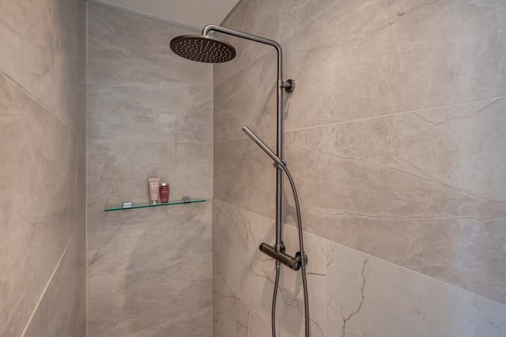 Foto 30 van Gevers Deynootweg 42