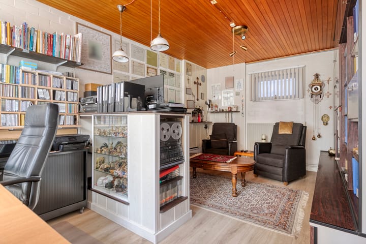 Foto 30 van Past. Debijestraat 52