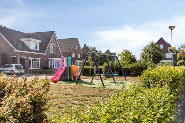 Foto 39 van Past. Debijestraat 52