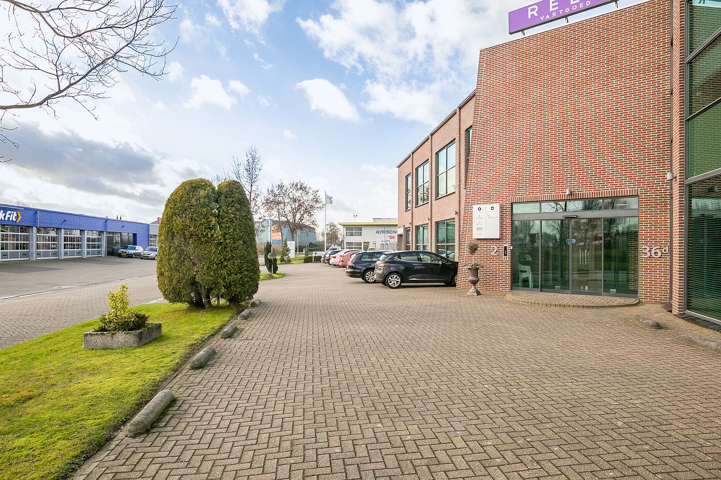 Bekijk foto 4 van Graaf Adolfstraat 36-e