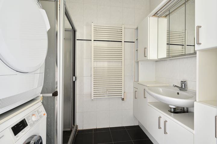 Photo 14 of Veenbesstraat 282