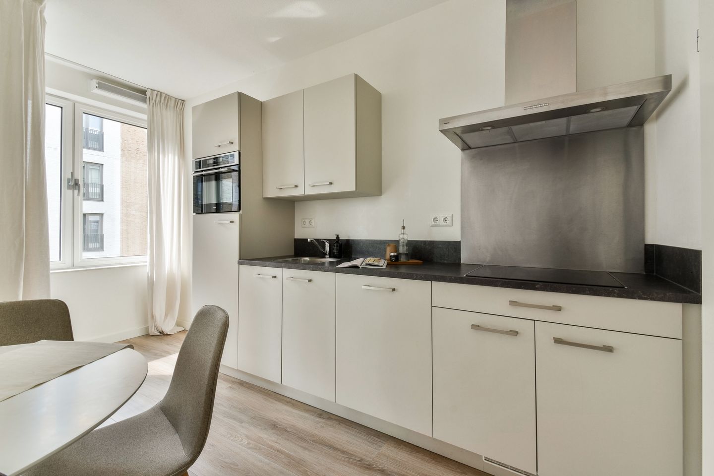 Foto 14 van Carel Willinkgracht 889