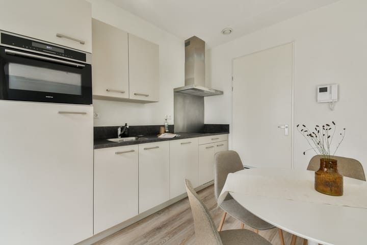 Foto 15 van Carel Willinkgracht 889