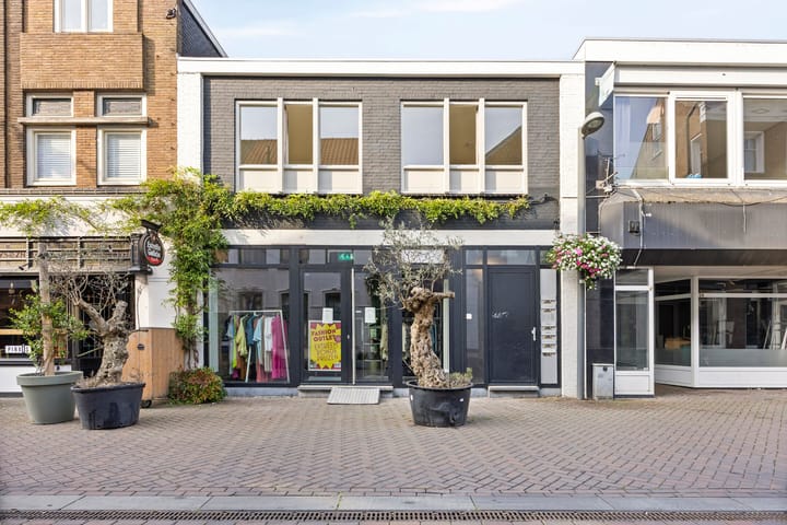 Raadhuisstraat 60, Roosendaal